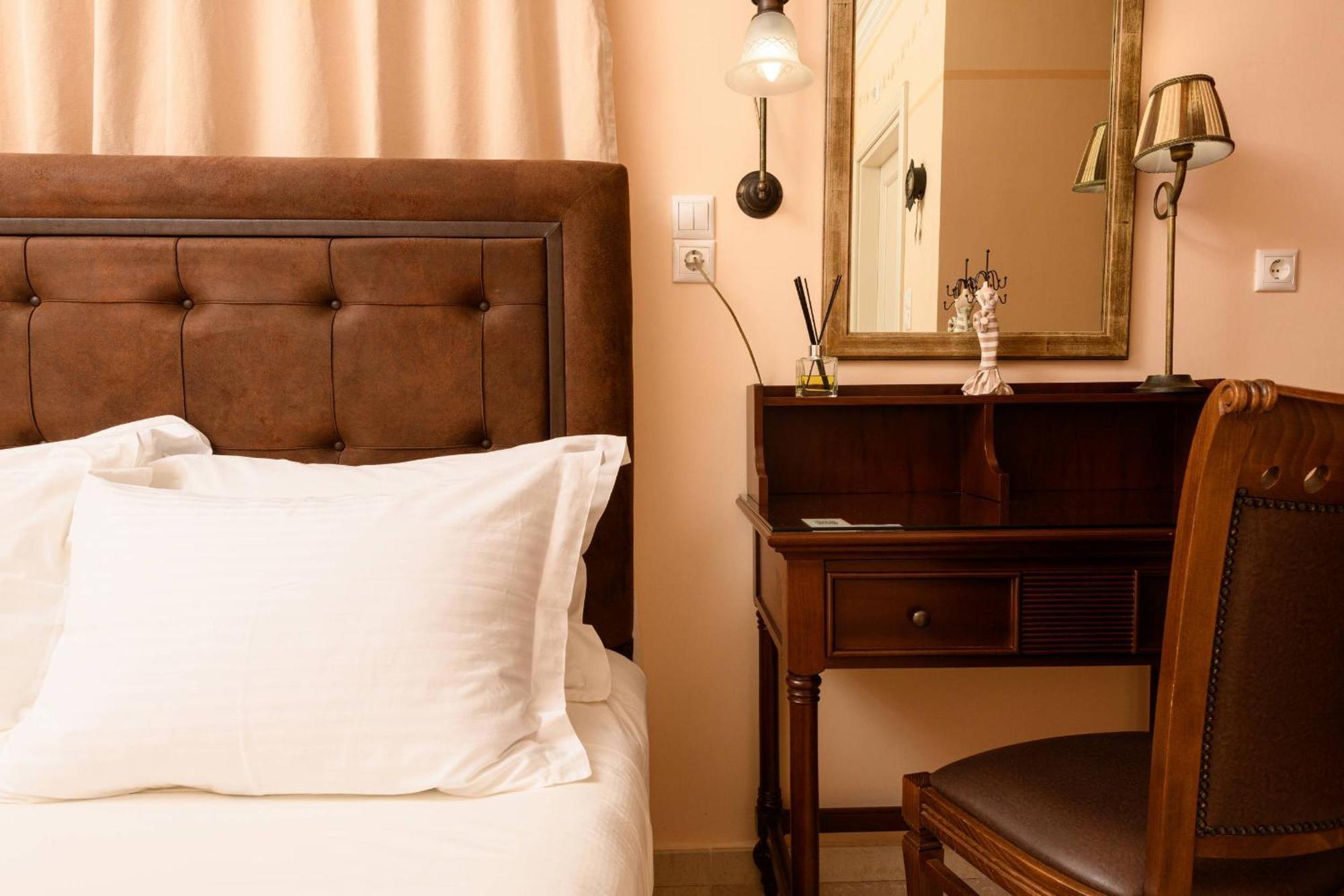 כריסי אמודיה Enavlion Hotel מראה חיצוני תמונה