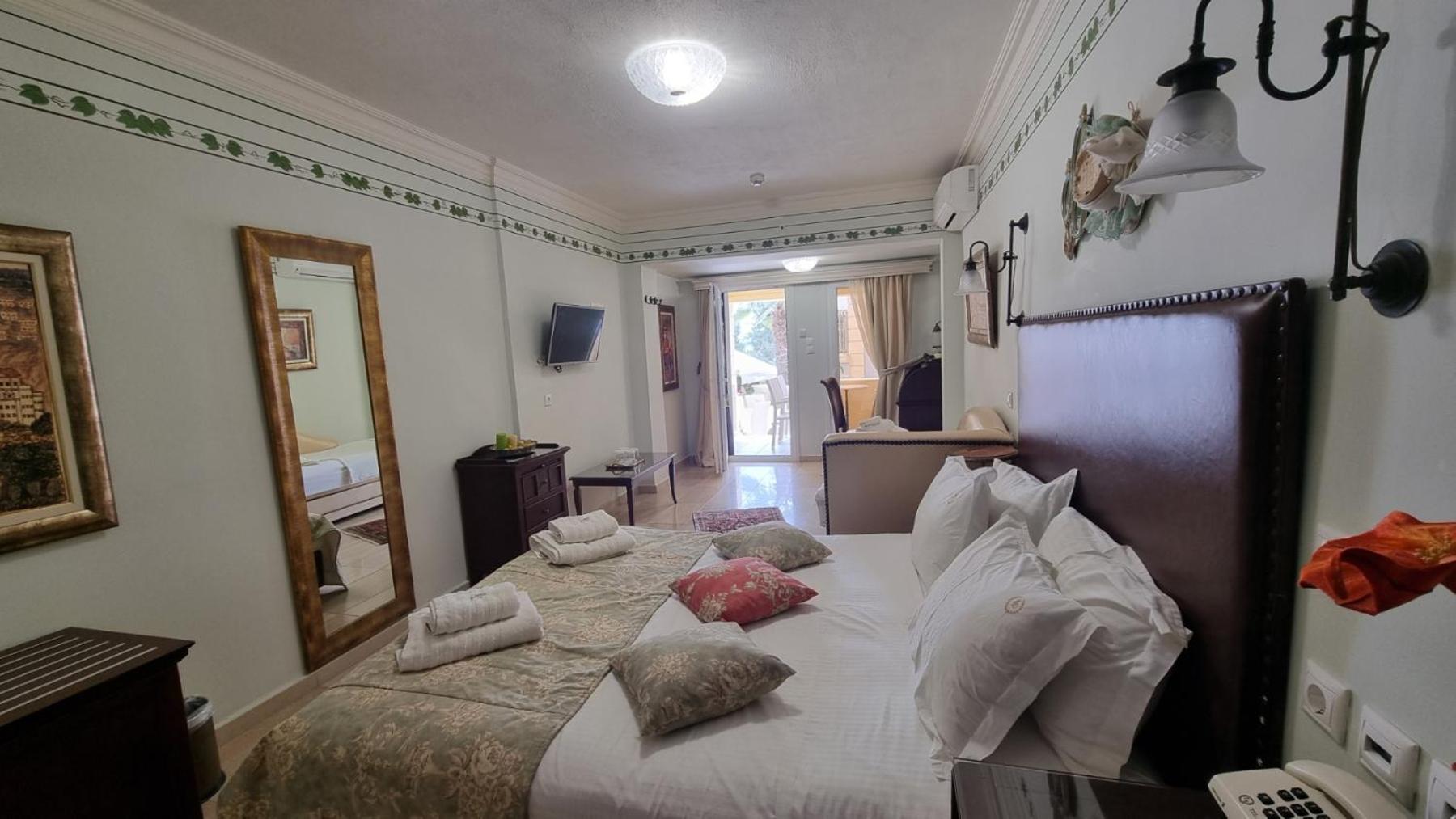 כריסי אמודיה Enavlion Hotel מראה חיצוני תמונה