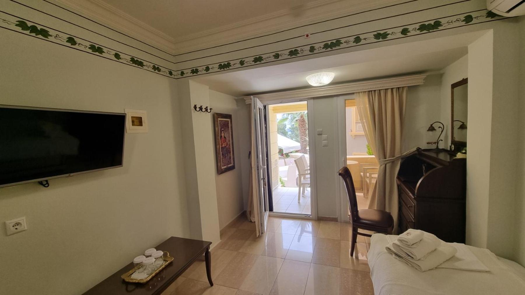 כריסי אמודיה Enavlion Hotel מראה חיצוני תמונה