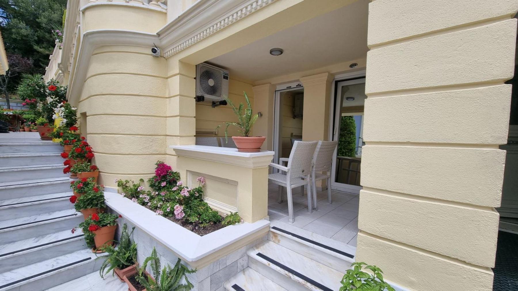 כריסי אמודיה Enavlion Hotel מראה חיצוני תמונה